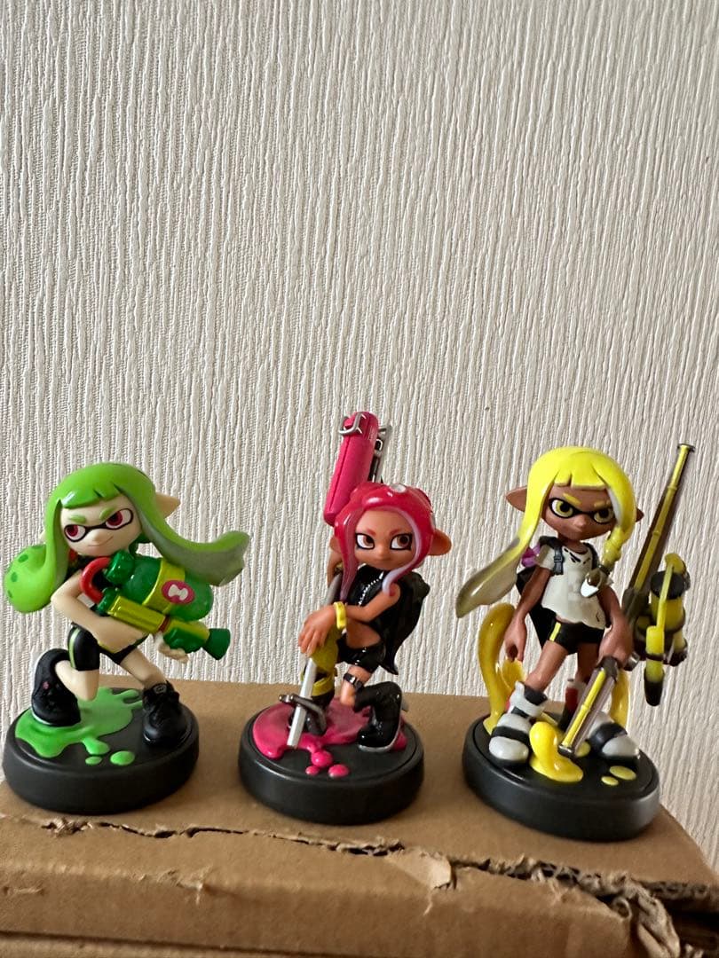 スプラトゥーンamiiboライムグリーンガール　タコガール　イエローガール