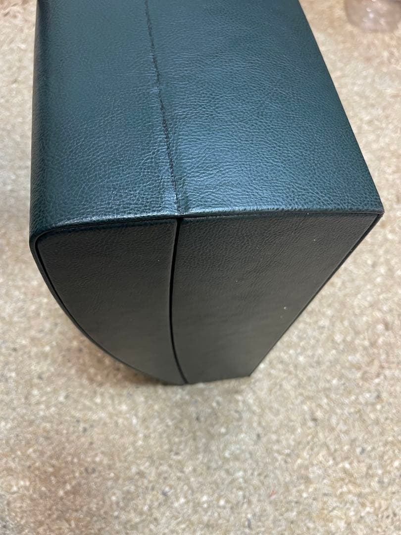 ヘネシー リシャール Richard Hennessy ケース　から瓶