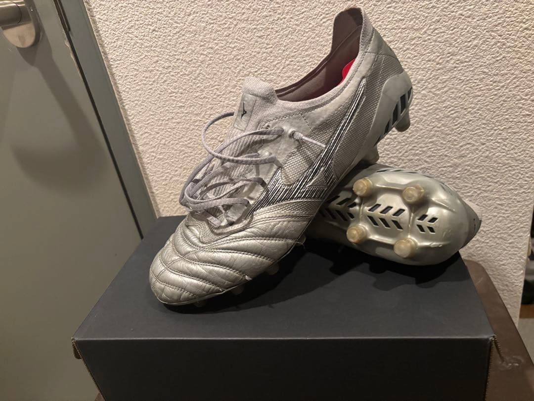 MIZUNO モレリアネオ3β エリート シルバー