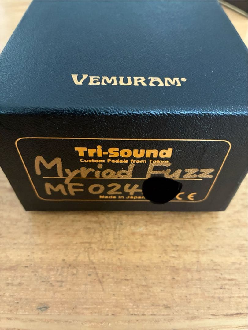 【超美品】VEMURAM myriad FUZZ 2000番台