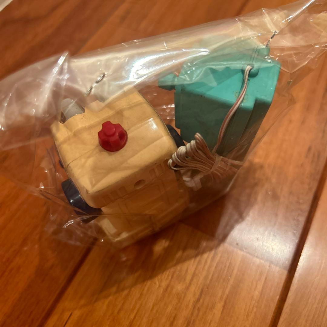 レトロ　ロボット　フィギュア？　ラジコン？