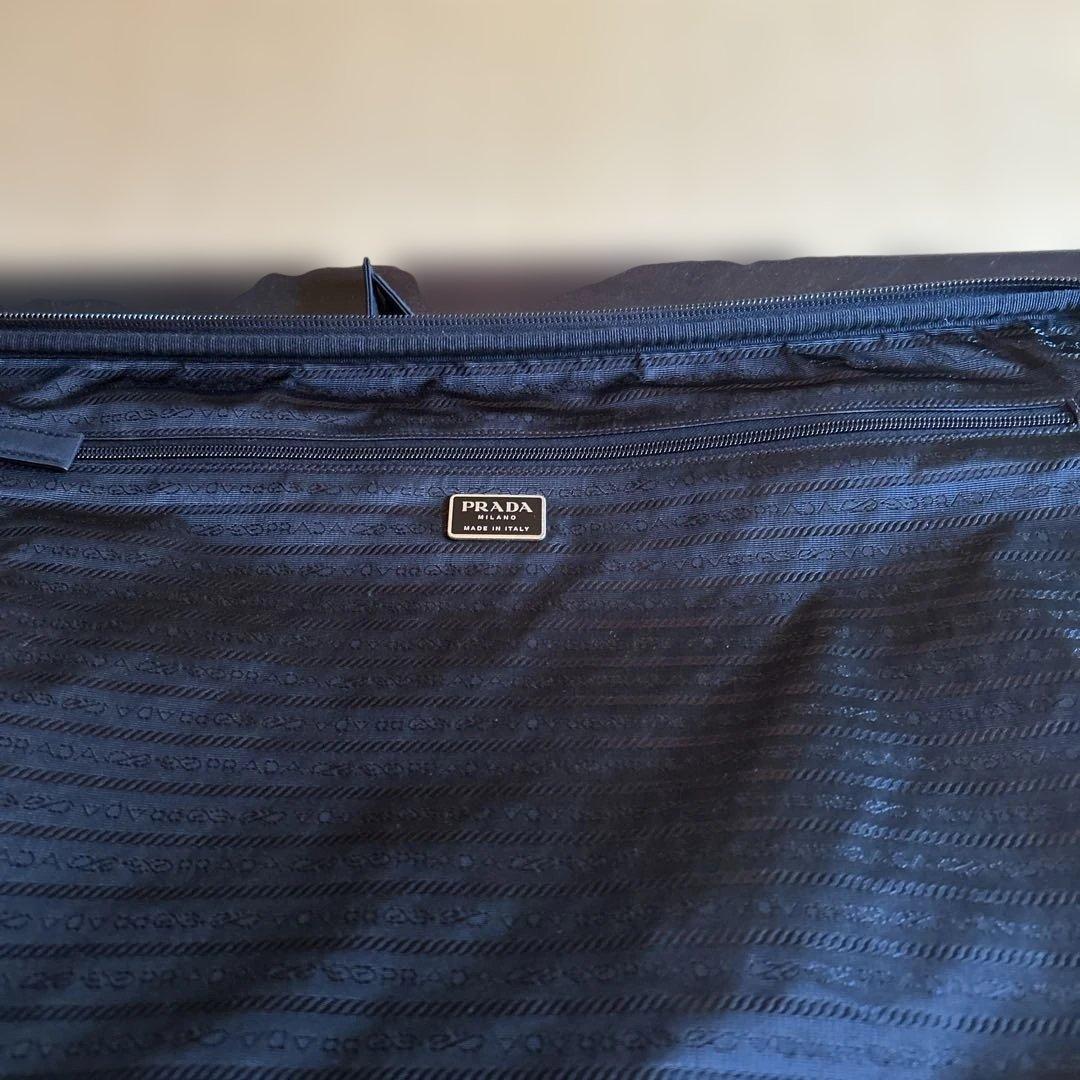 PRADAキャリーバックＶ142黒ナイロン旅行。サクランボさん専用商品。