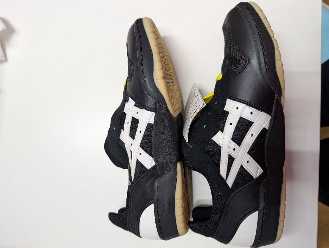 アシックス バレーボールシューズ