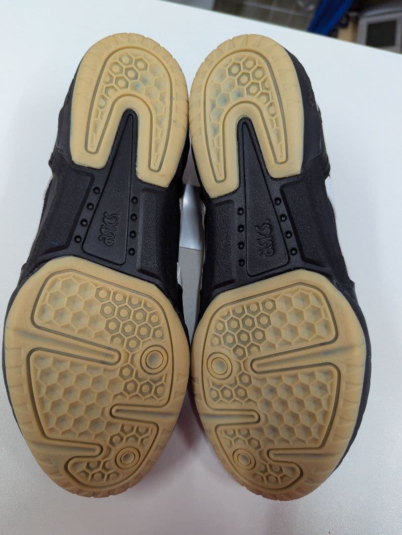 アシックス バレーボールシューズ