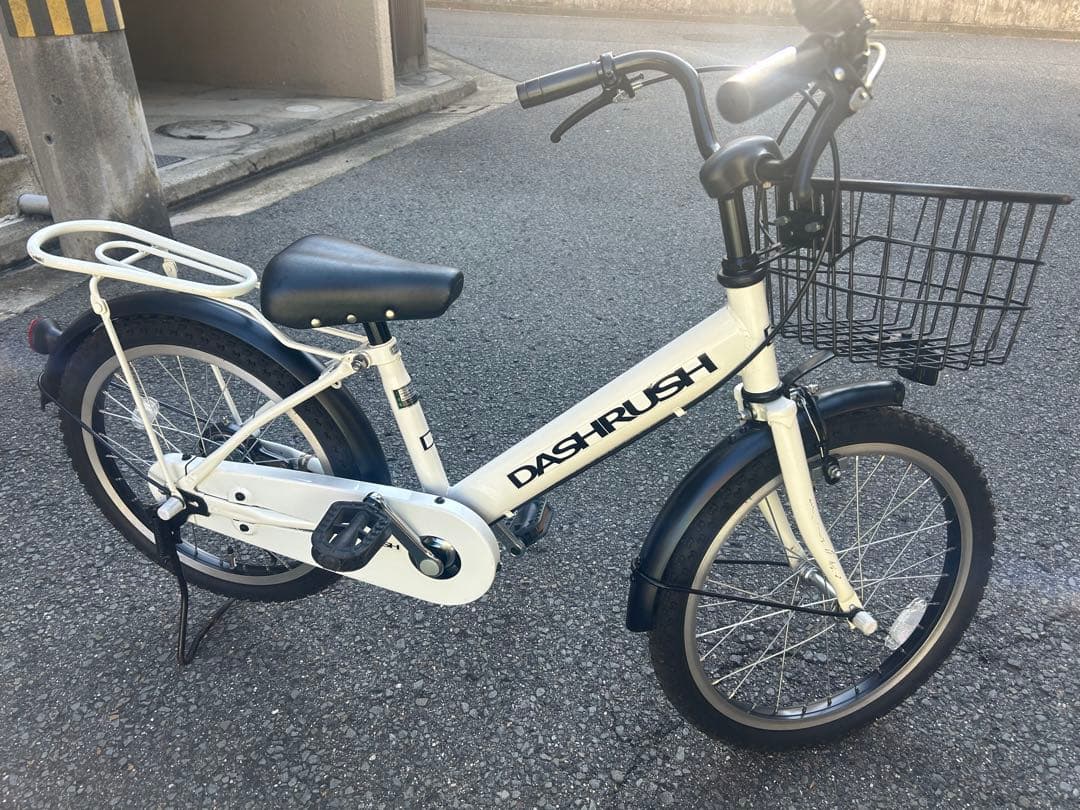 DASH RUSH 子供用自転車 ホワイト 18インチ 引き渡し限定 大阪