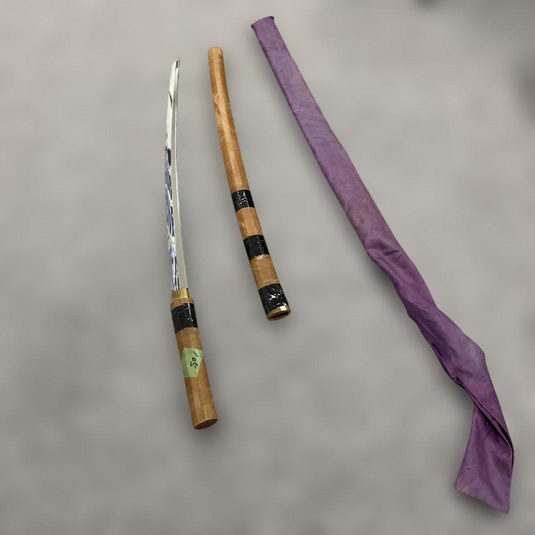 未開刃，模造刀、白鞘 刀 剣 長尺模造刀 木製ハンドルの湾刀 約100cm 紫鞘