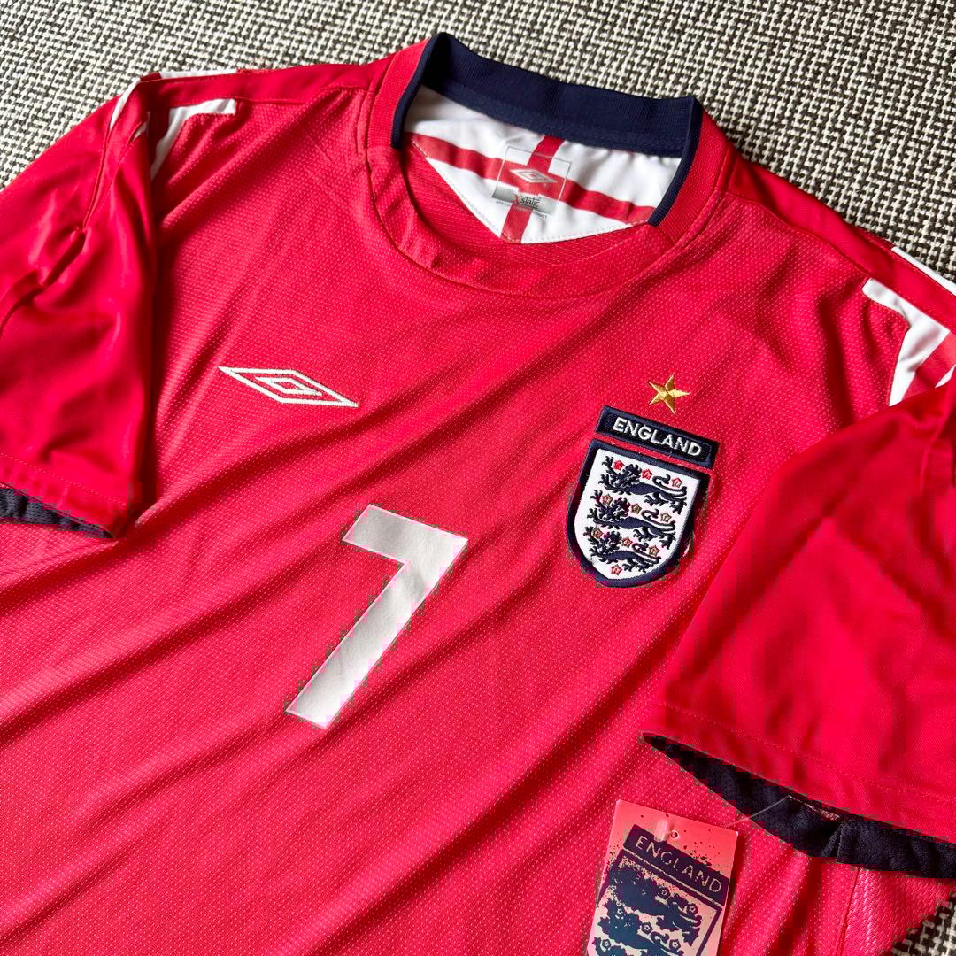 【新品・紙タグ付き】デビッド・ベッカム ＃７ イングランド代表 ２００４（A）