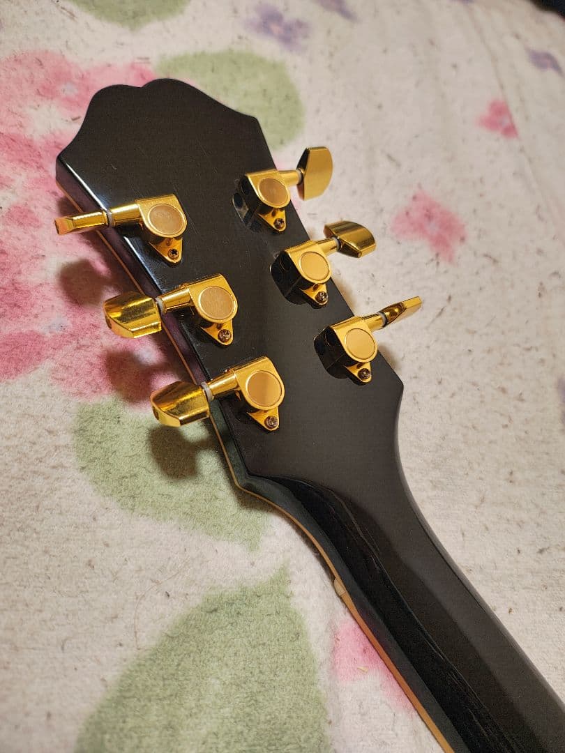 haram a 売約済み！Epiphone EJ-200 BK