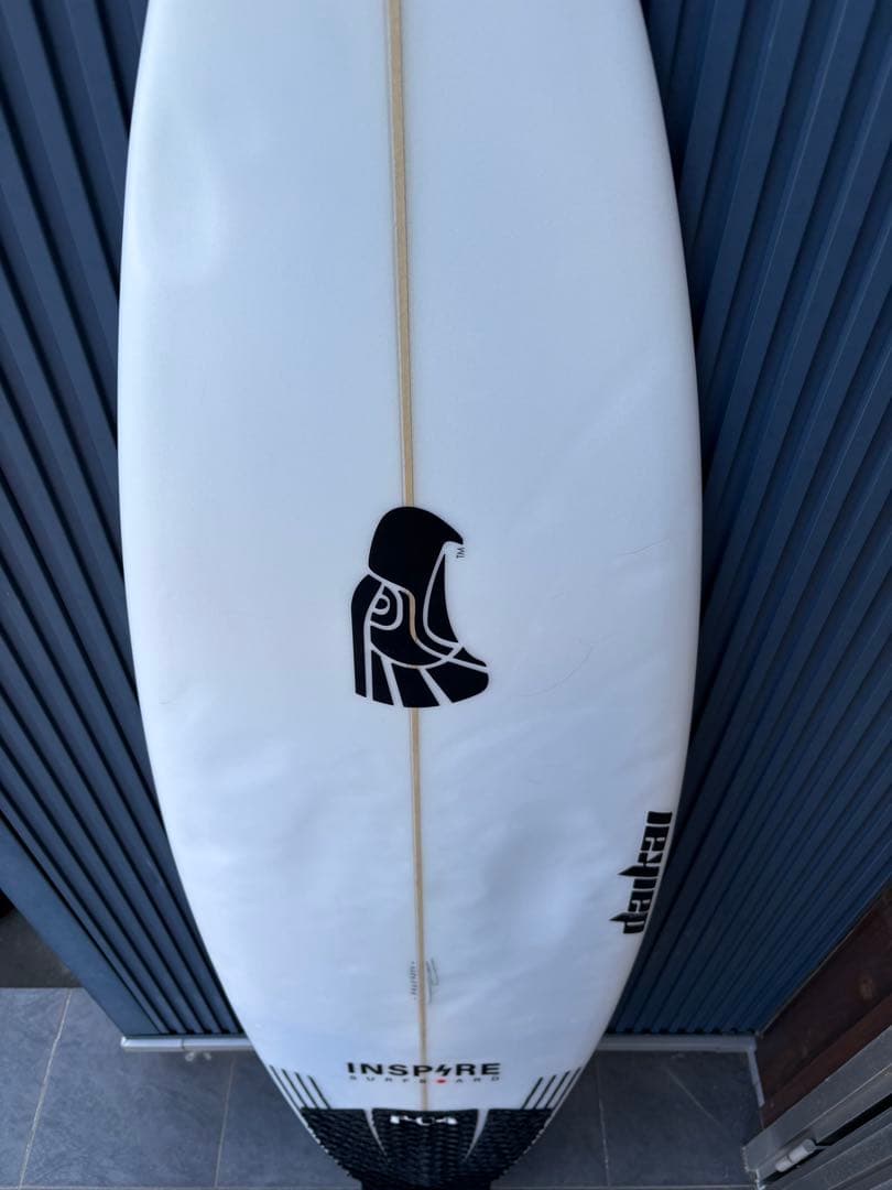 インスパイアサーフボード レブレイション　5'8