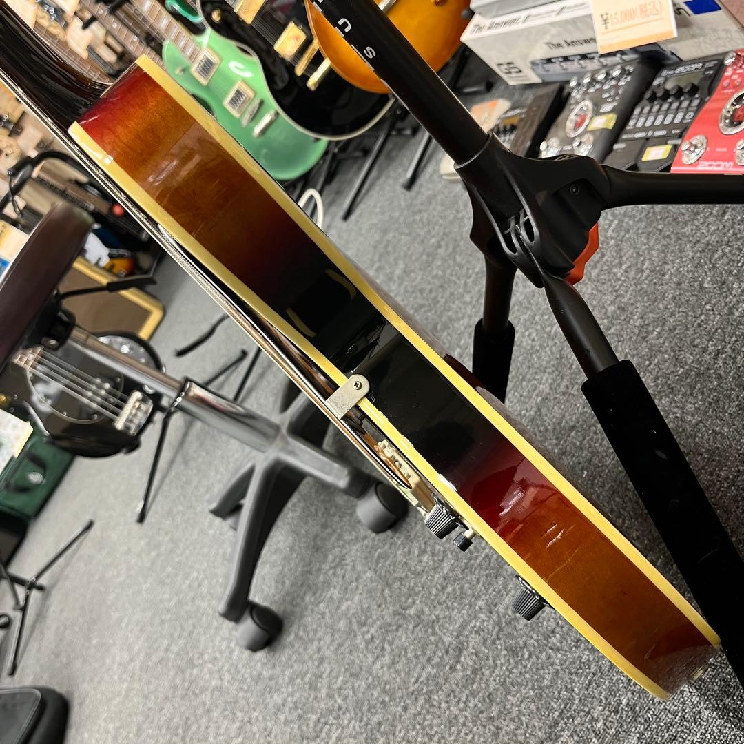 【11711】Epiphone RIVOLI VC セミアコ ベース