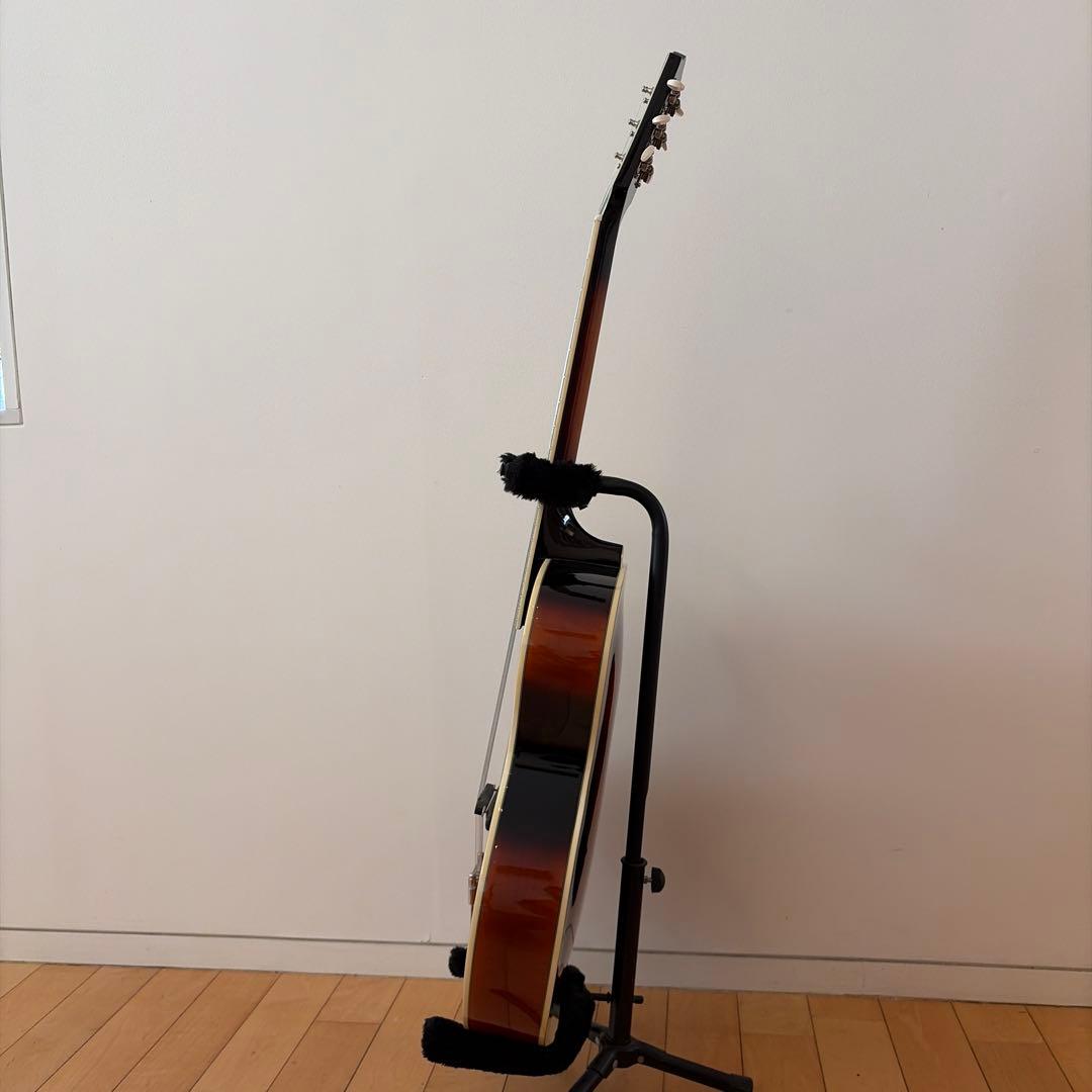 LOAR LH-700 Vintage Sunburst ピックギター