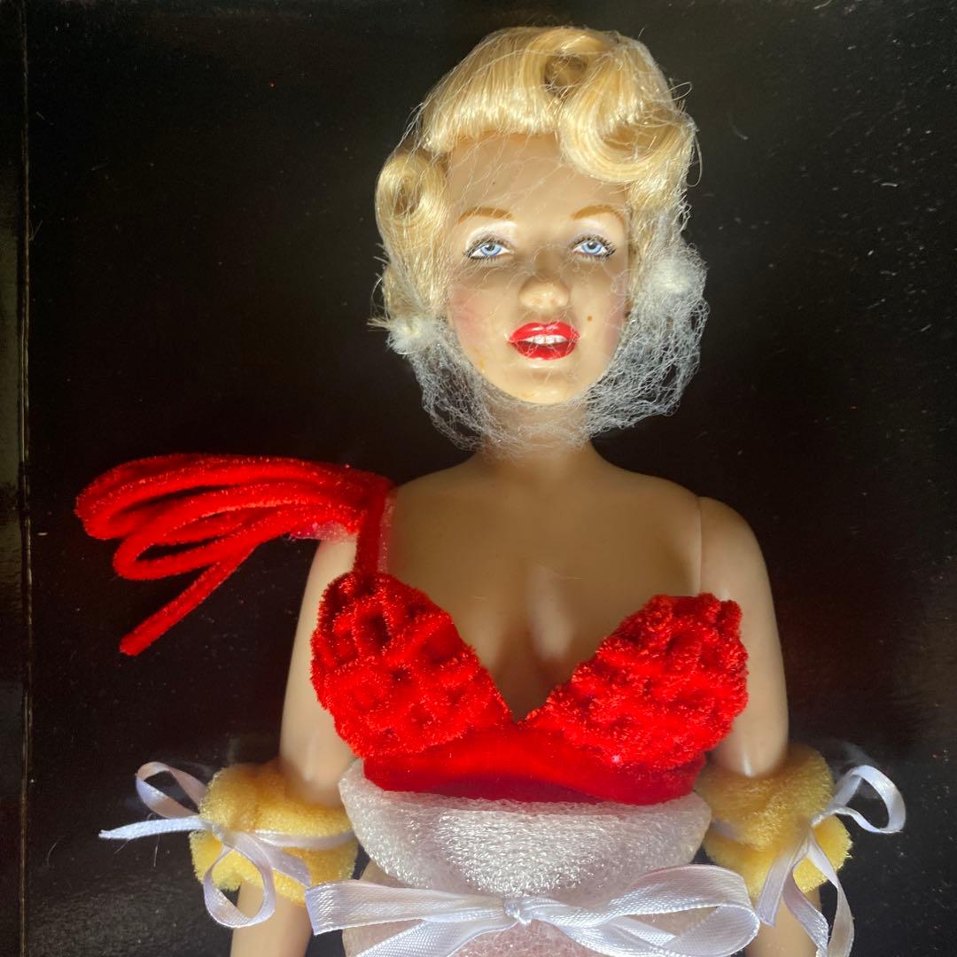 マリリン・モンロー フィギュア 赤ドレス ビンテージ　フランクリン・ミント