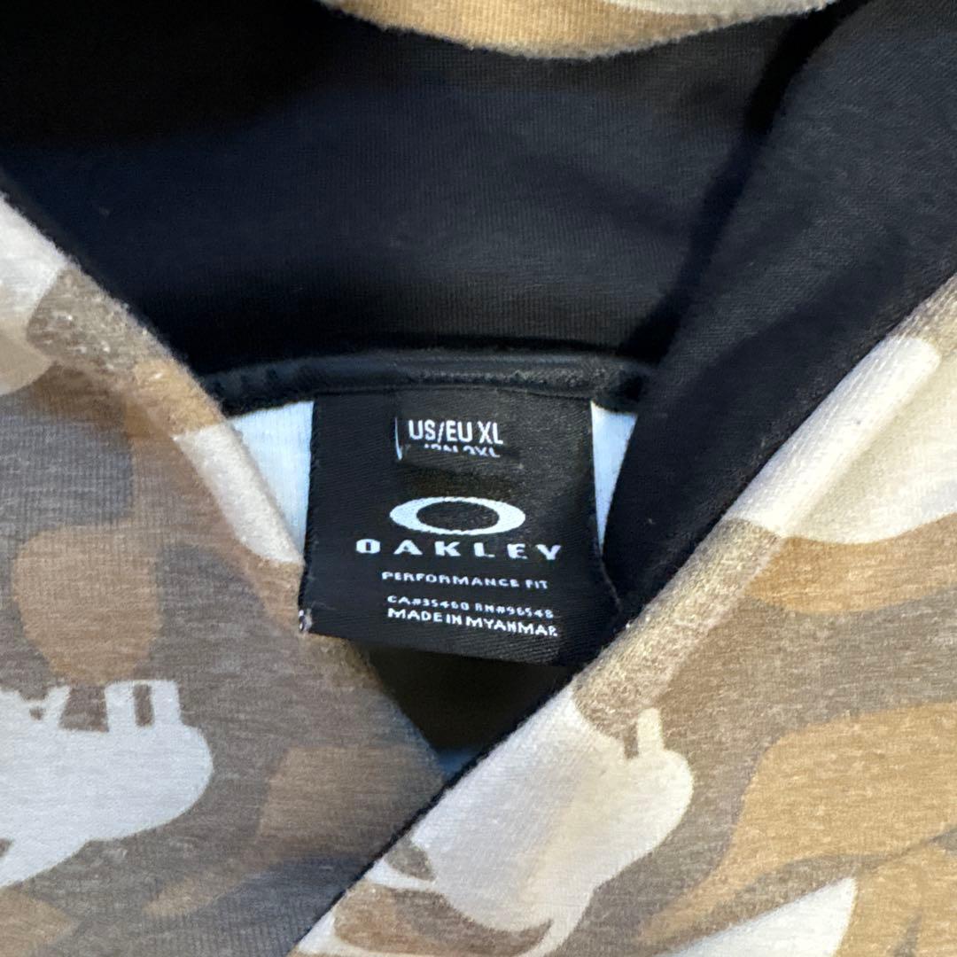 OAKLEY 迷彩柄 フード付きパーカー セットアップ
