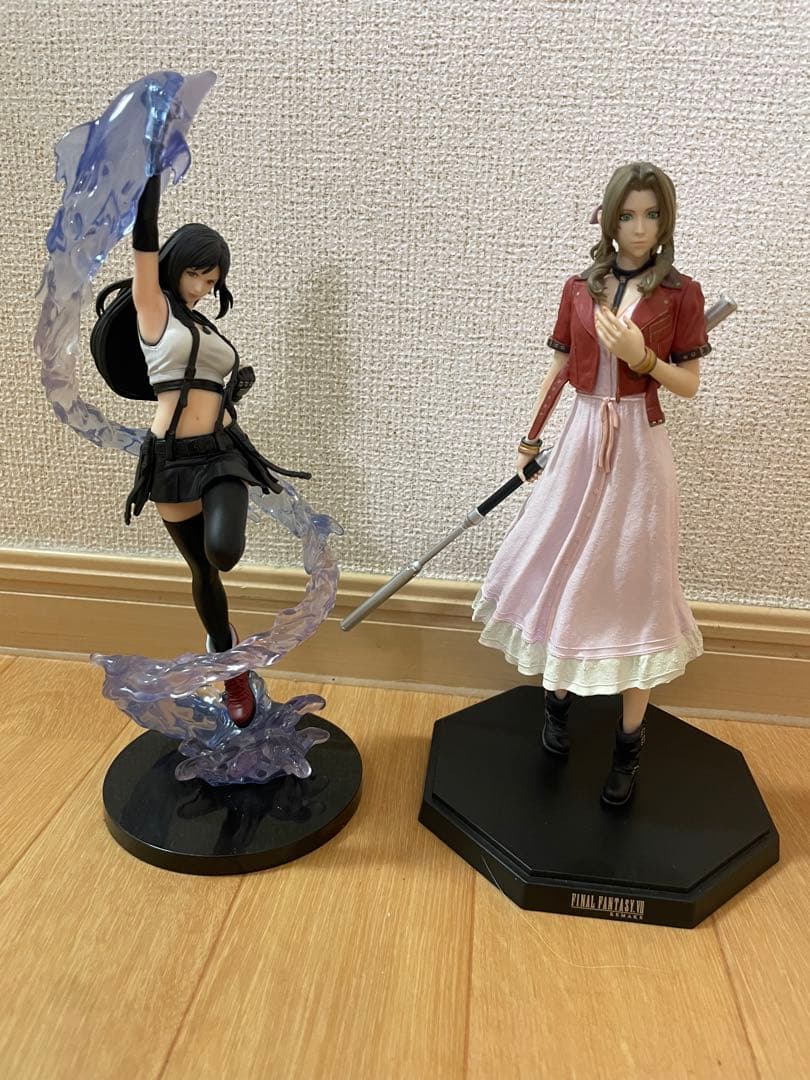 ファイナルファンタジー7 フィギュア２体セット ティファ・エアリス