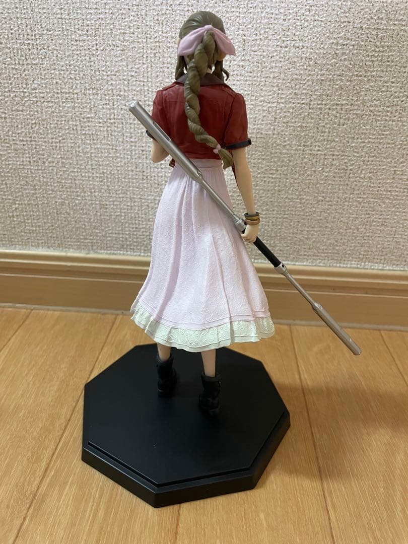 ファイナルファンタジー7 フィギュア２体セット ティファ・エアリス