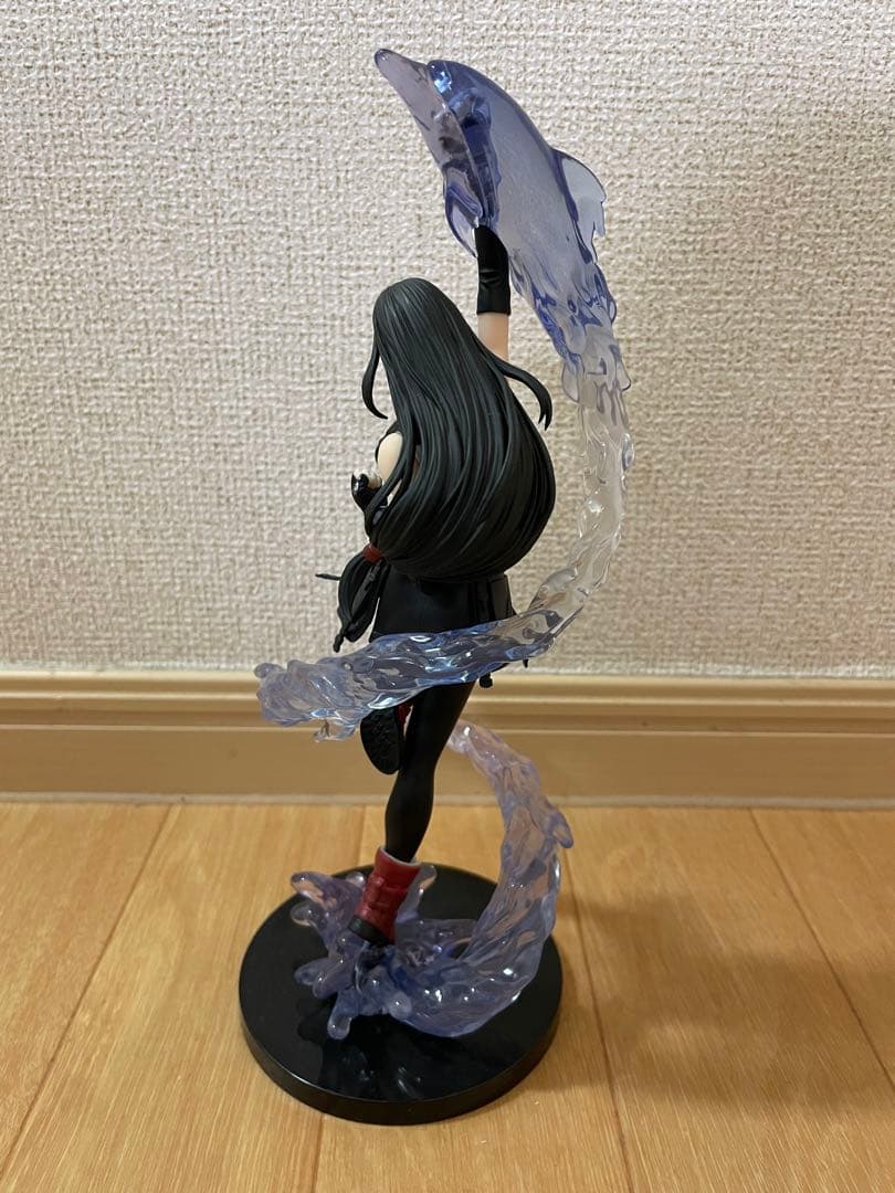 ファイナルファンタジー7 フィギュア２体セット ティファ・エアリス