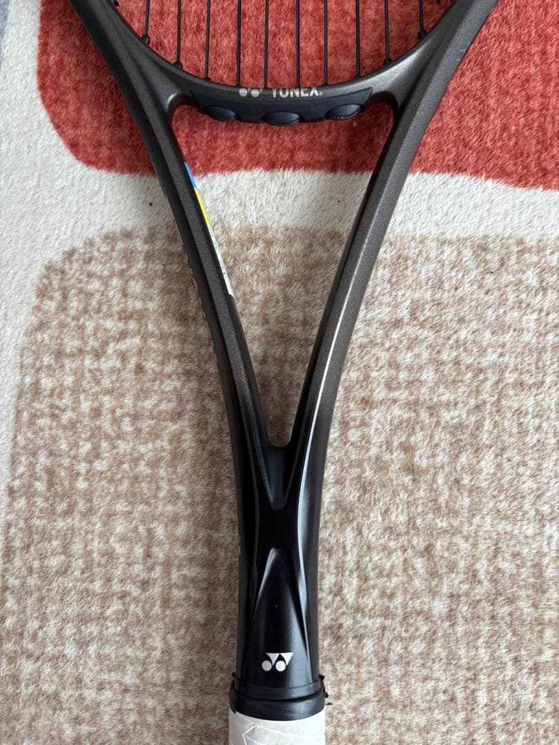 ヨネックス　ボルトレイジ 8S