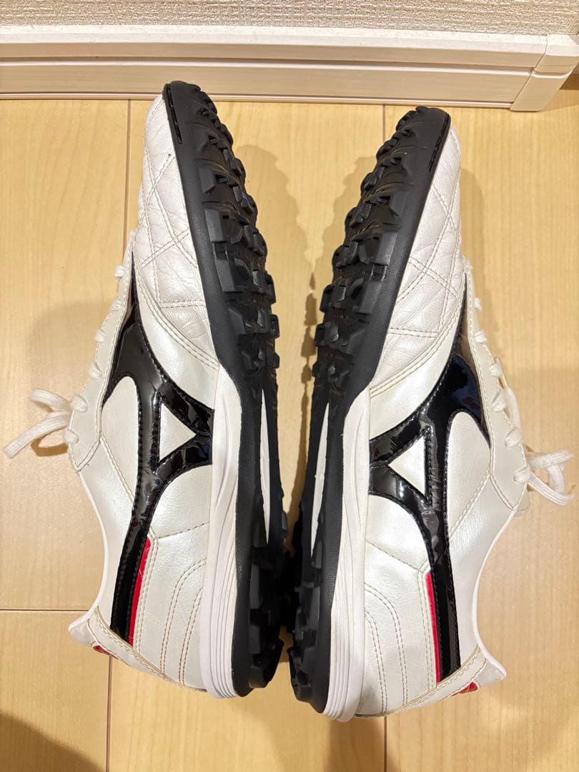 MORELIA サッカートレーニングシューズ