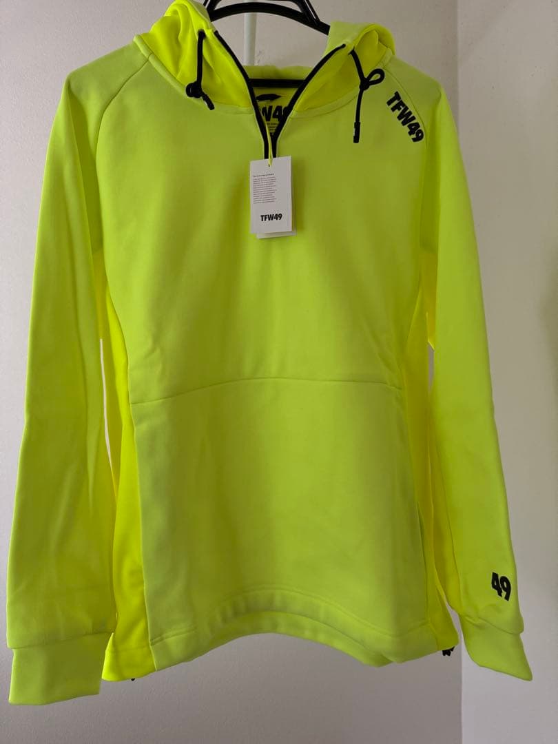 新品・未使用TFW49 COMBINATION HOODIE L