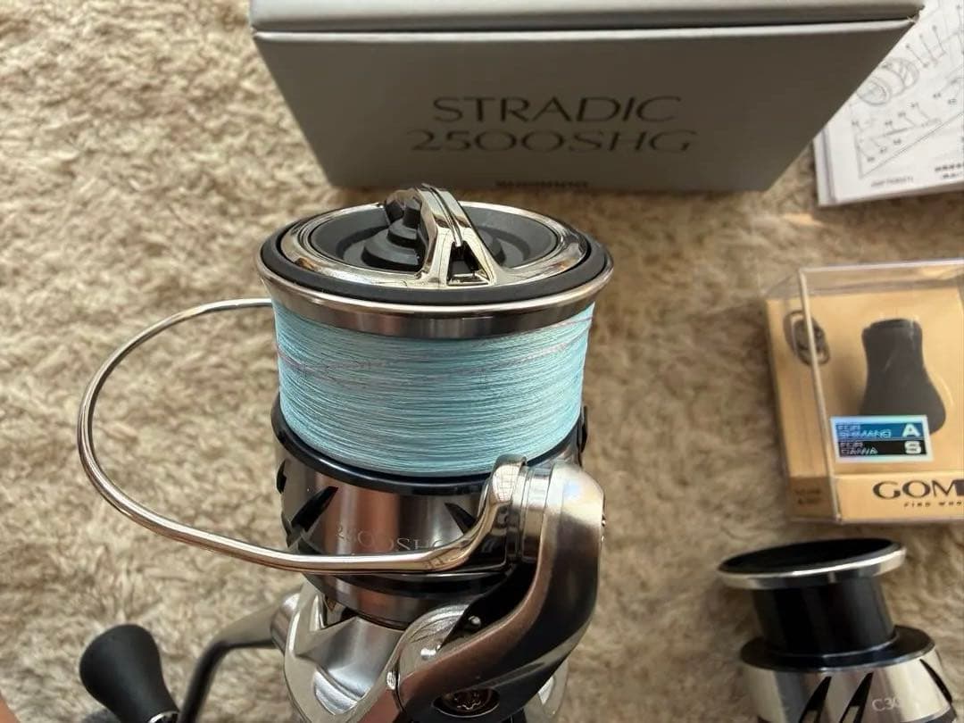 23ストラディック2500SHG 替えスプール付き 美品