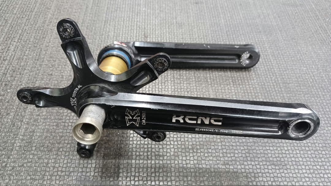 【珍】kcnc ピスト シングル クランクセット