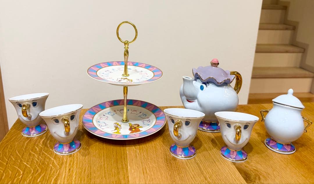 美品 ディズニーリゾート　美女と野獣　ポット婦人　ティーセット7点セット