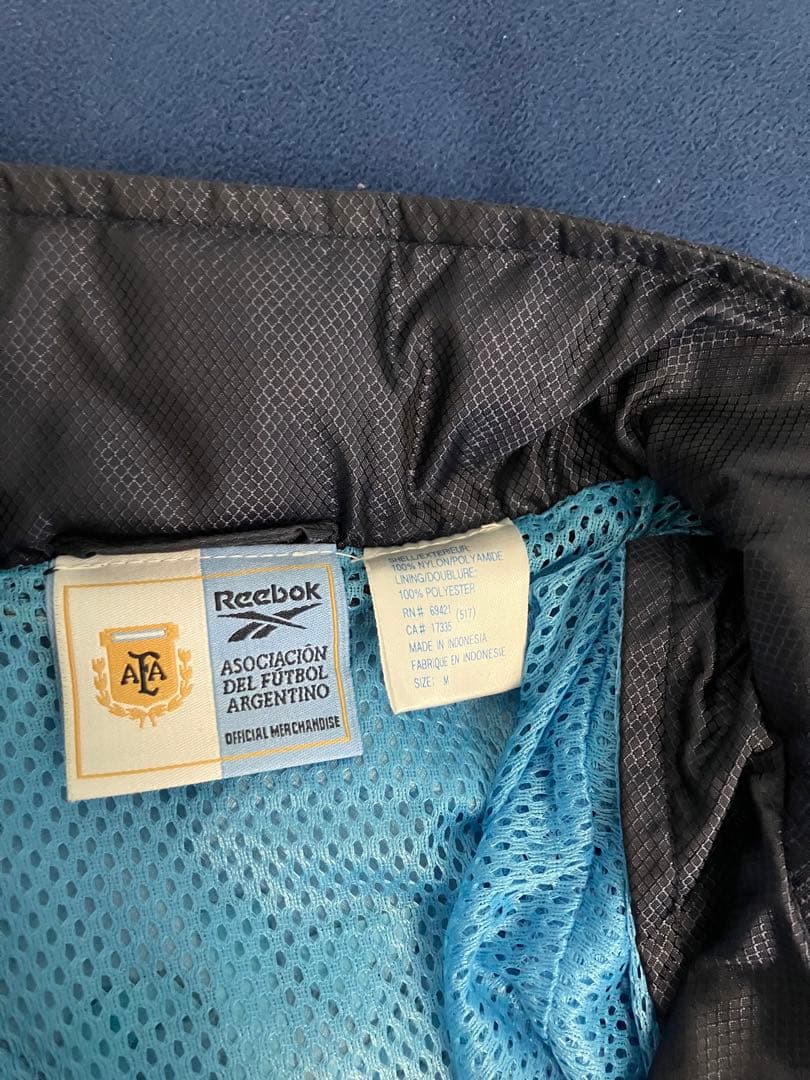 選手支給モデル　アルゼンチン代表×Reebok ９９／０１ナイロンジャケット
