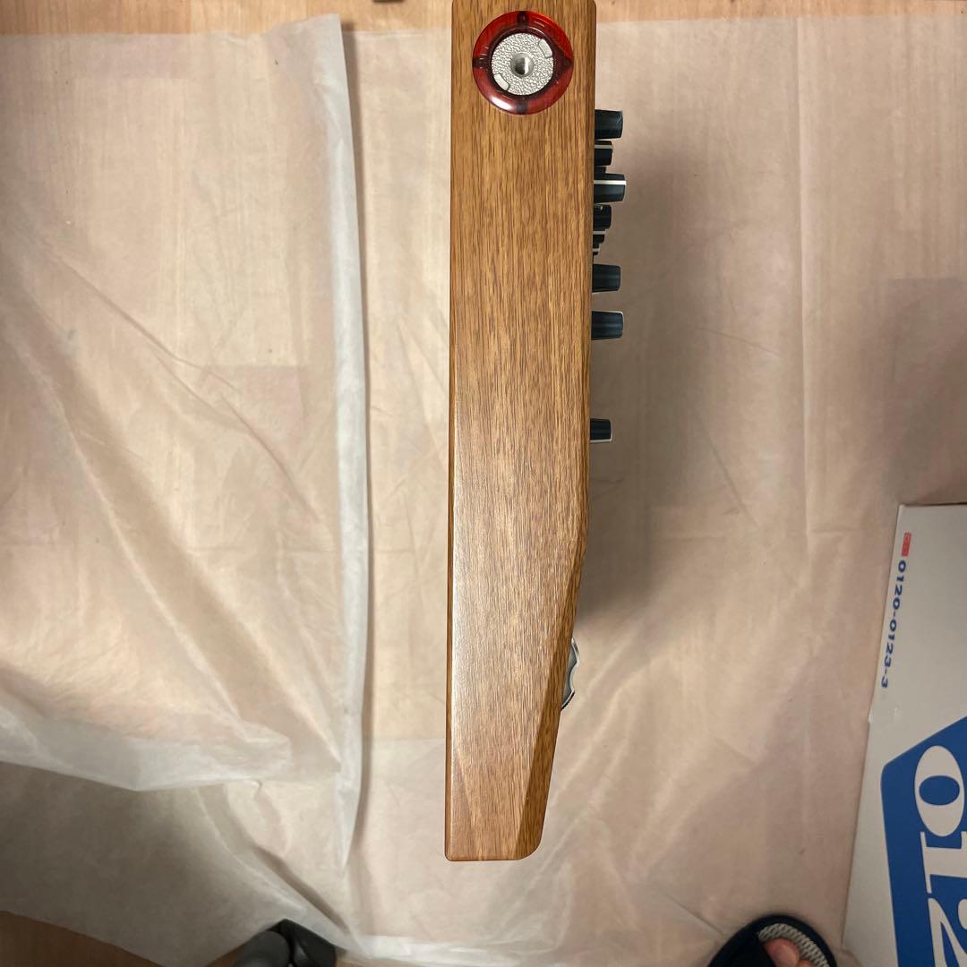 K*i様 ARTURIA MINIBRUTE 2 シンセサイザー 本体のみ