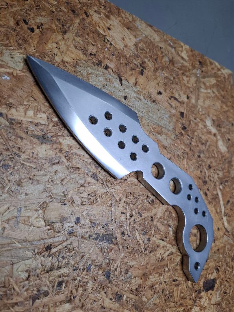 カランビット　44