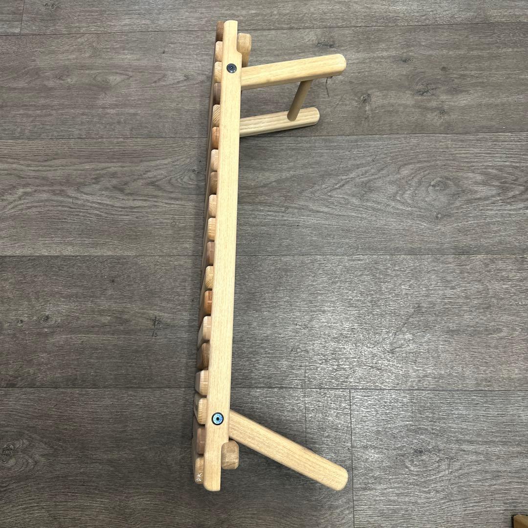 マウンテンリサーチ テーブルHOLIDAYS in The MOUNTAIN