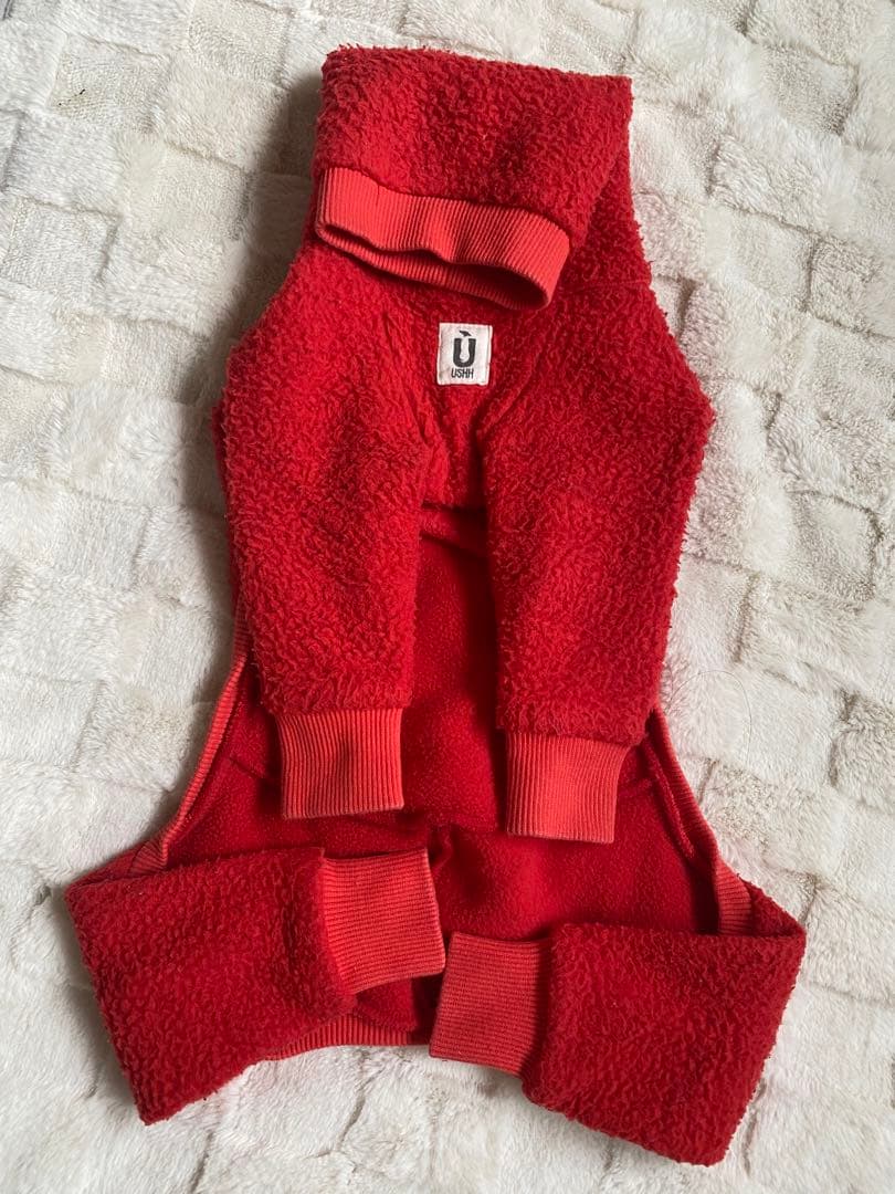 レナページ USHH フリース 赤 犬服 フード付き　Ｍサイズ