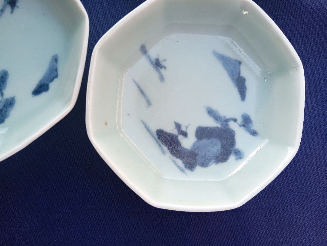 青い絵柄の八角形陶器皿5枚セット　古伊万里　小皿