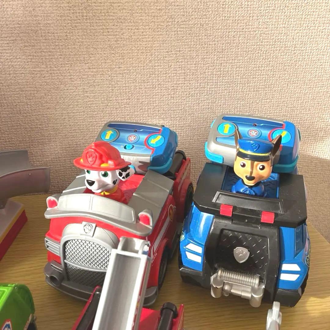 【さき】パウ・パトロール　まとめ売り　ラジコン付き