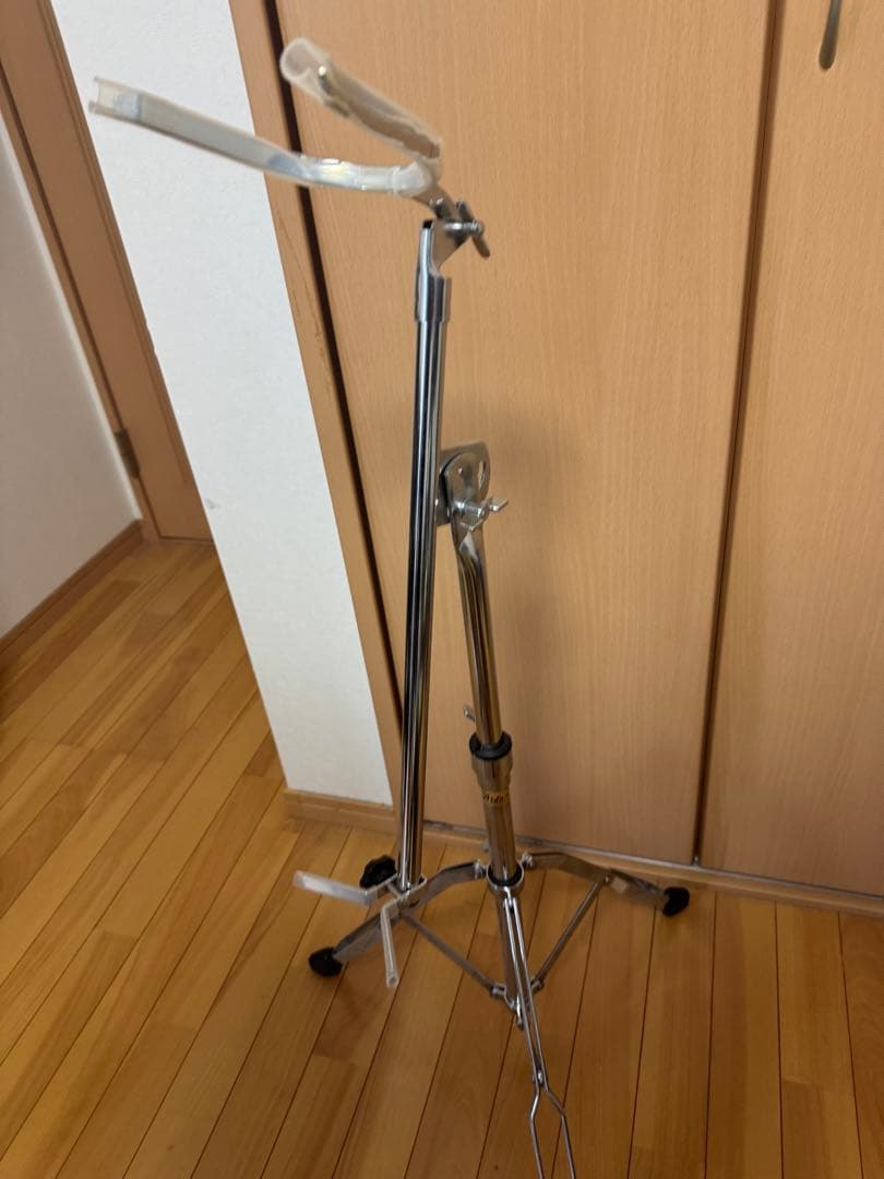 バリトンサックス　スタンド
