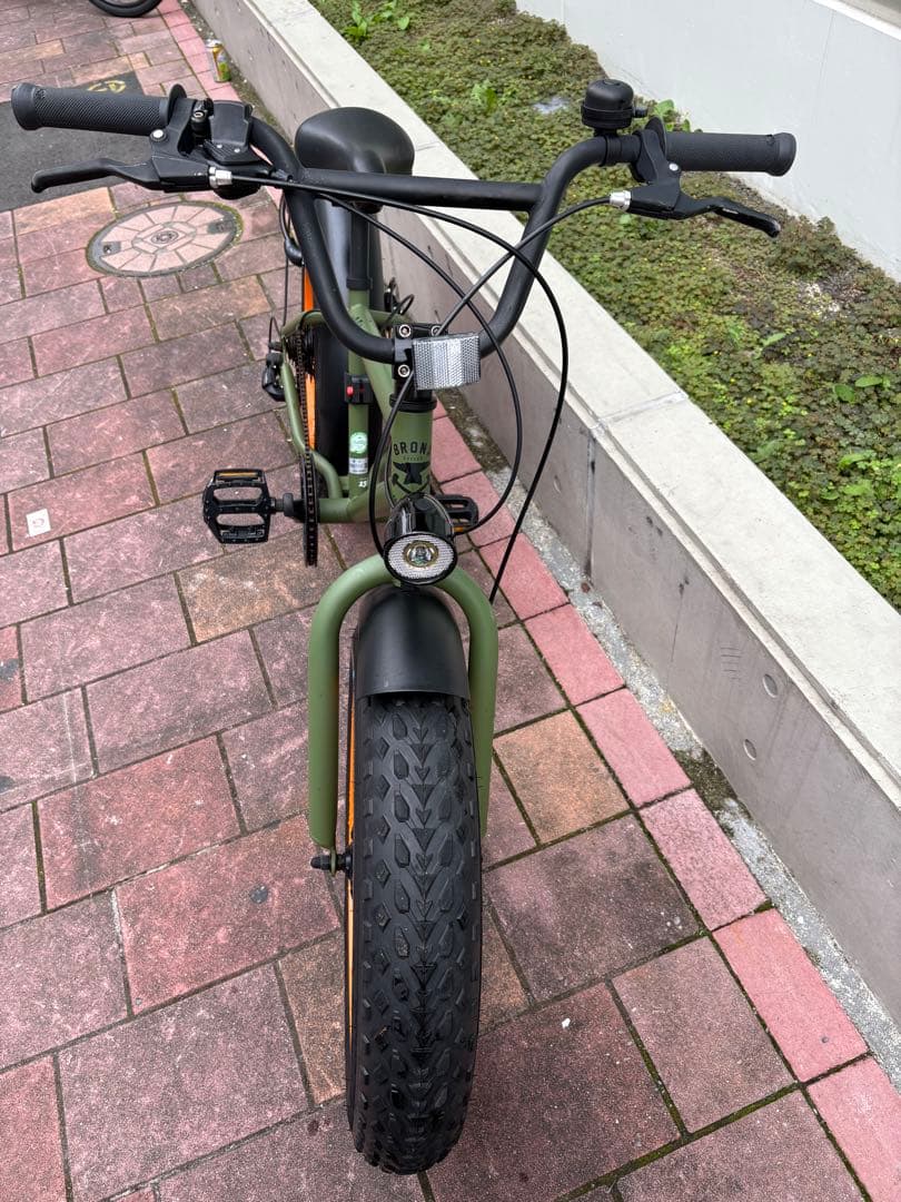 BRONX 20インチ　ファットバイク　7段変速ギア