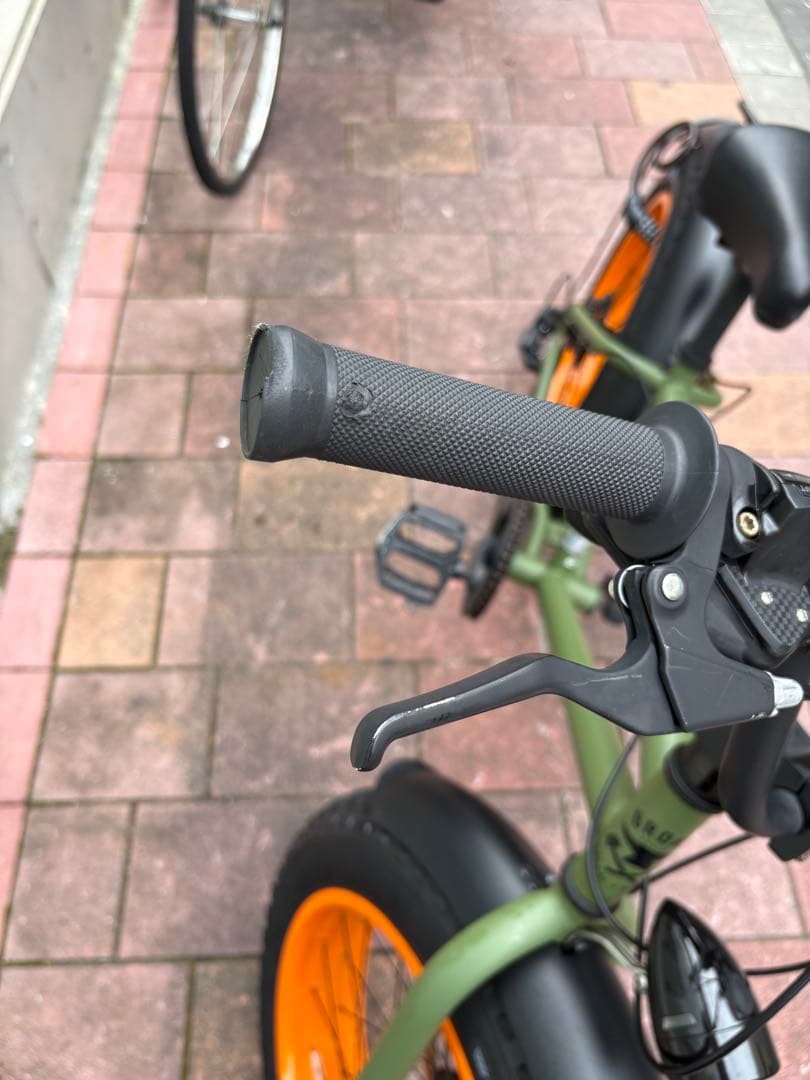 BRONX 20インチ　ファットバイク　7段変速ギア