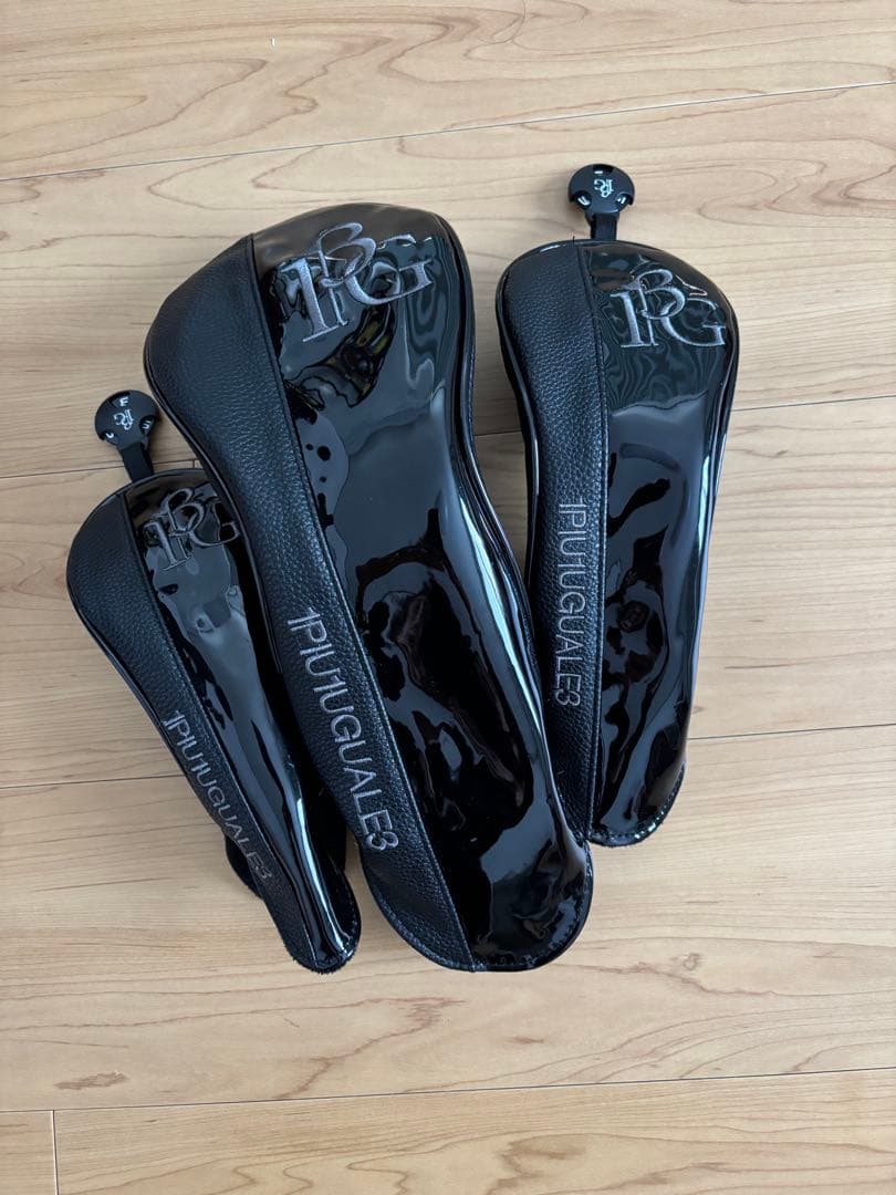 ゴルフバッグ・キャディバッグ 1PIU1UGUALE3