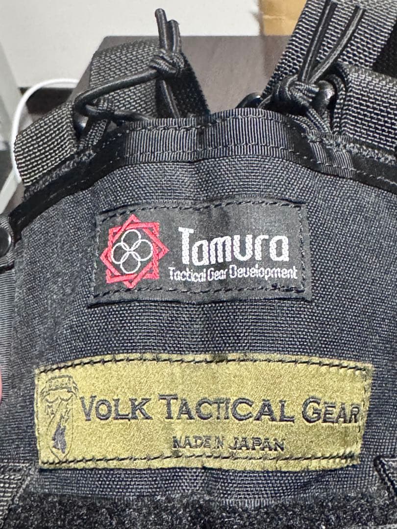 田村装備開発 VOLK TACTICAL GEAR マガジンポーチ
