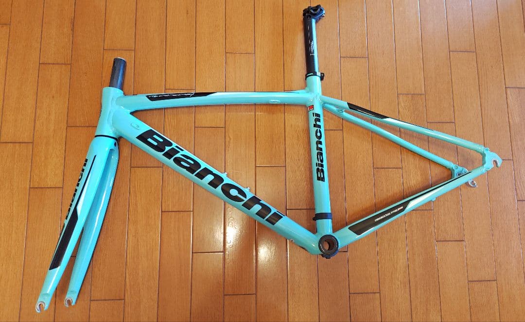 な*ん様 2020年　Bianchi via nirone7 フレーム、サドル