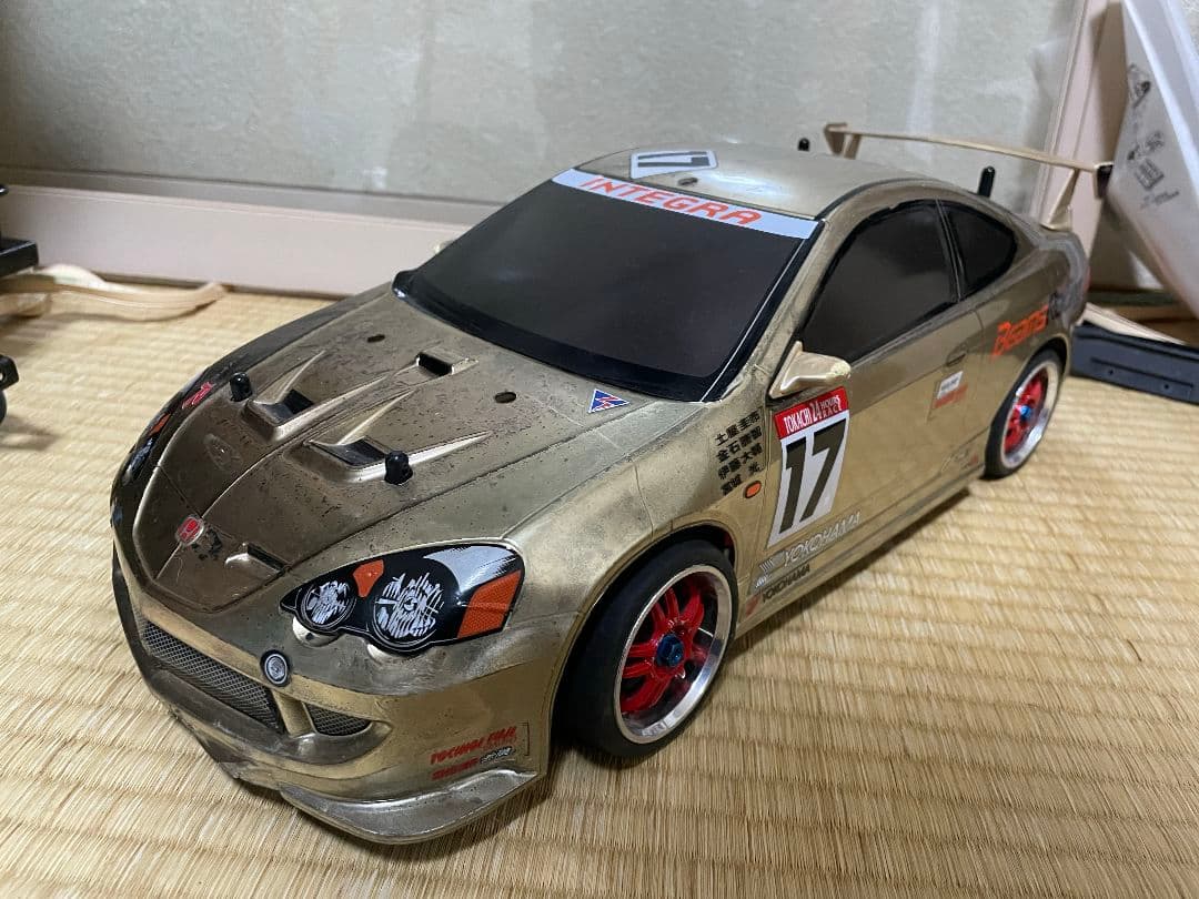 ヨコモ 1/10 ラジコン シャーシオプション大量　土屋圭市