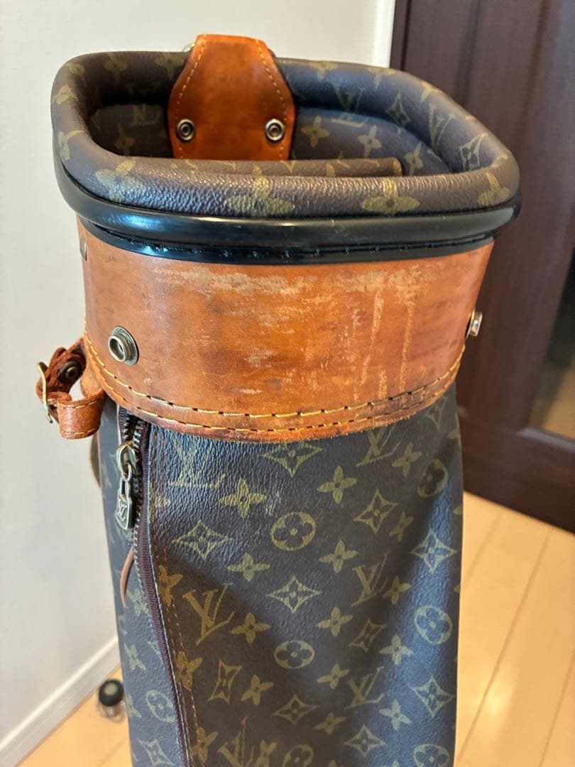LOUIS VUITTON　ルイ・ヴィトン　ゴルフ　キャディーバッグ