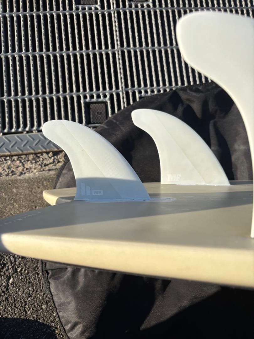 【MAGIC CARPET】DARK WATER DAGGER5’10フィン付属