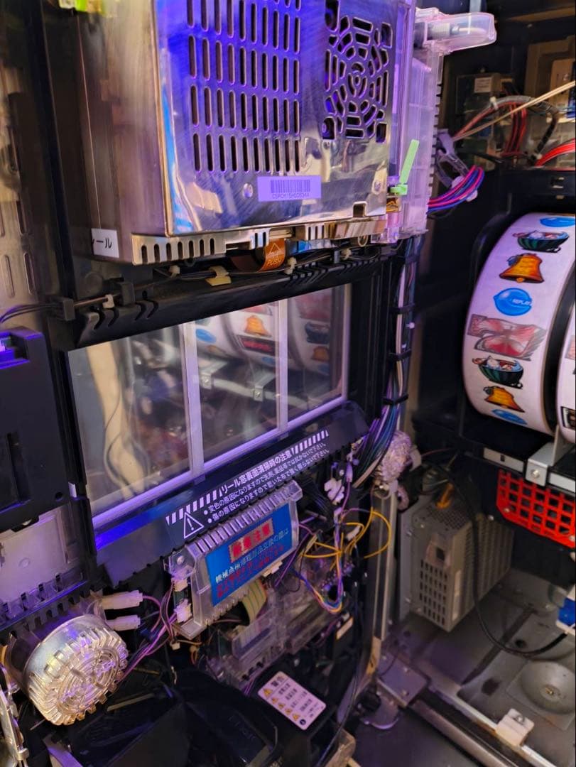 パチスロ　まどかマギカ　キュウベぇパネル　まどマギ　初代　実機 不要機付