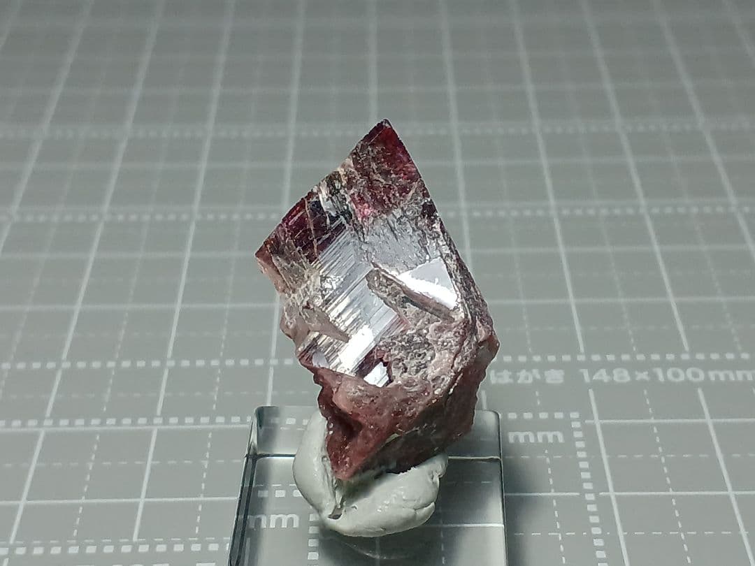 国産鉱物　パイロクスマンガン石　3cm　原石　Pyroxmangite　鉱物標本