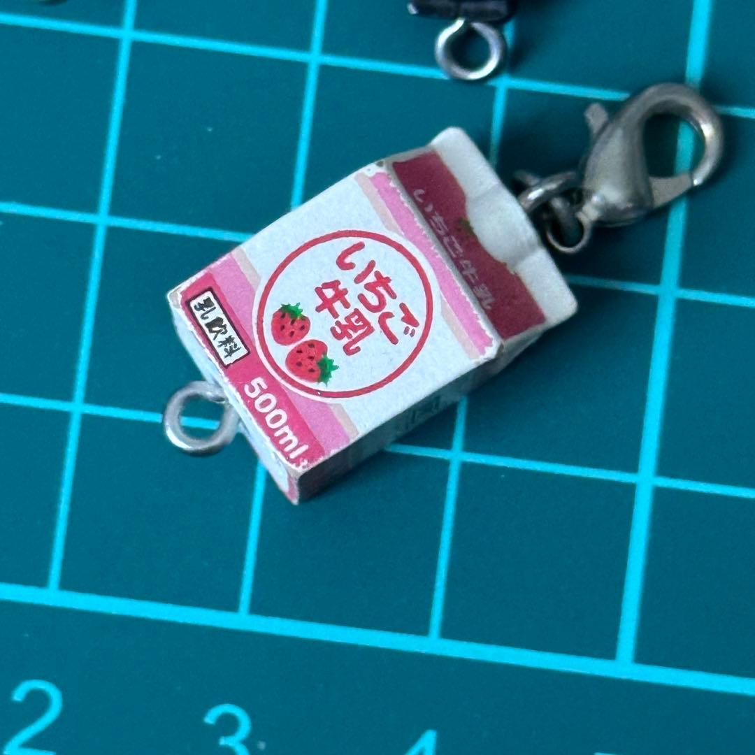 銀魂みくじ ジャンプフェスタ JF2009　坂田銀時＆ジャスタウェイ＆いちご牛乳