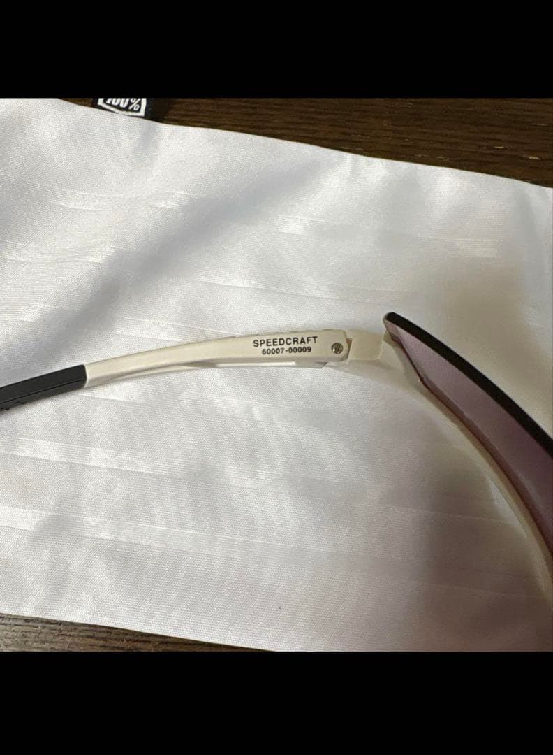 ワンハンドレッド　100% サングラス