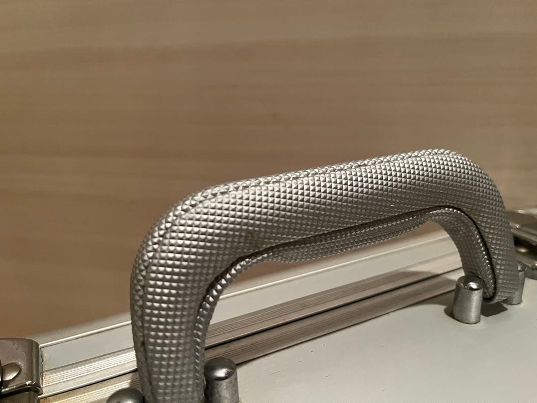 NIKE AIR JORDAN 1 2001年ジェラルミンケースのみ