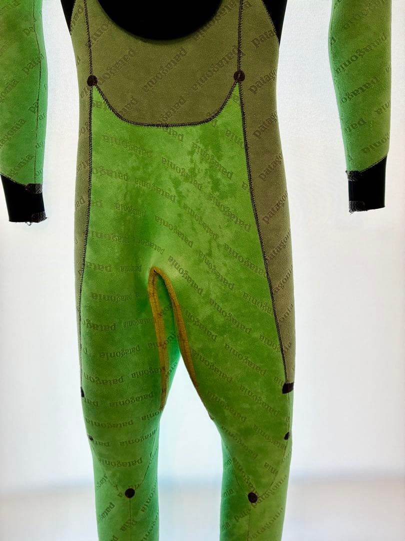 patagonia セミドライスーツ　レディース