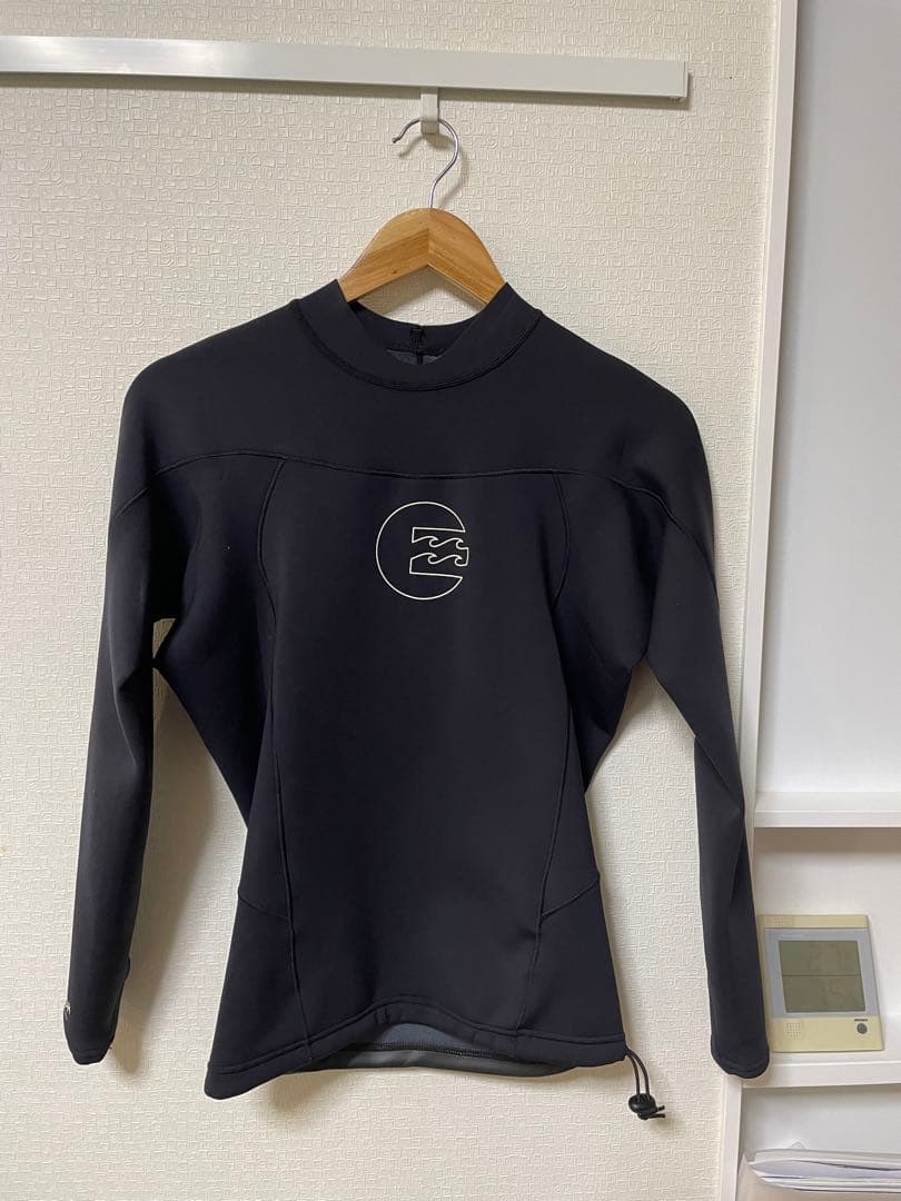 BILLABONG タッパー 長袖 ウェットスーツ 黒　規制サイズ表記はLサイズ