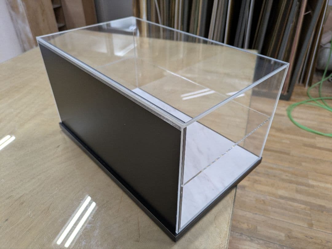 アクリルショーケース　2階仕様
